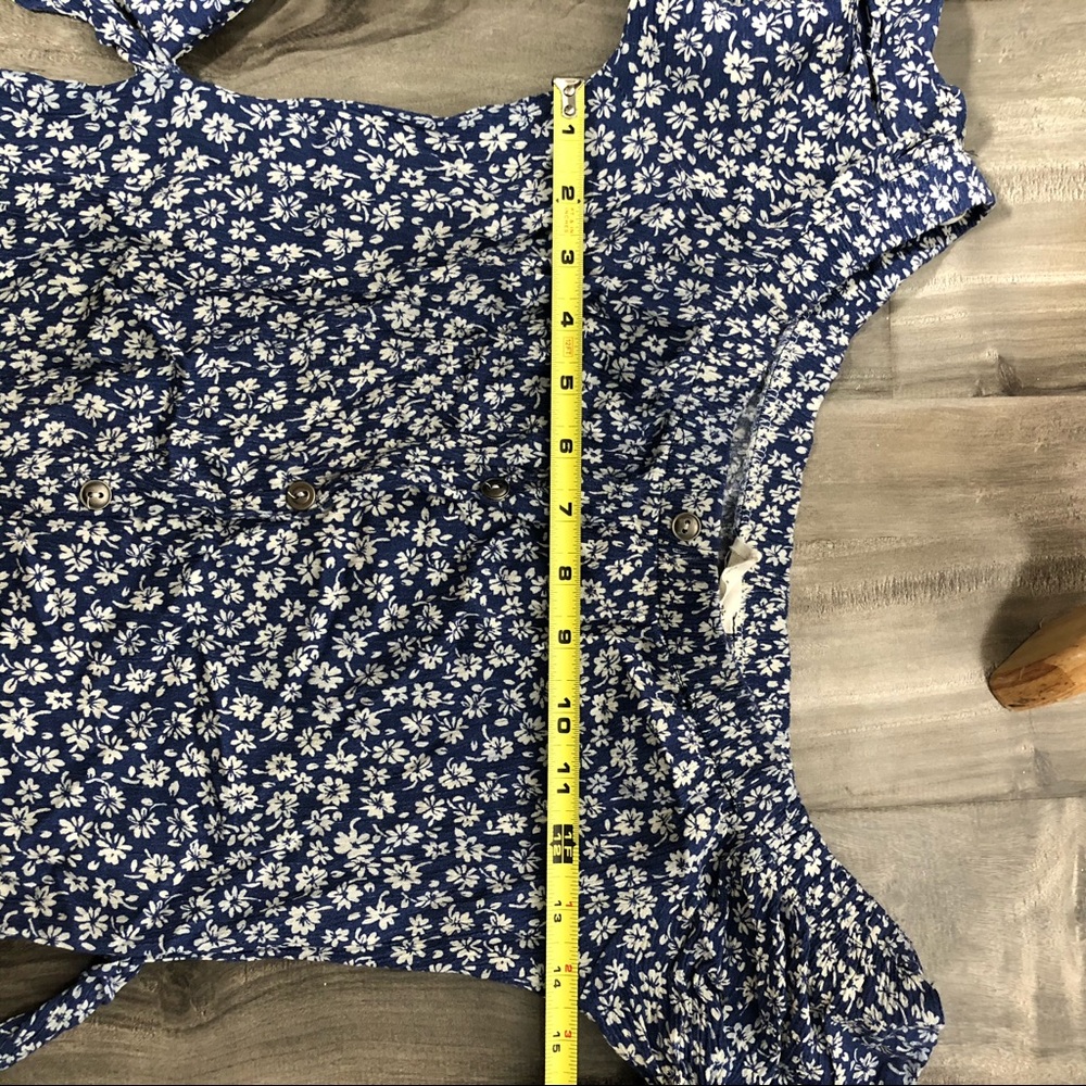 *SOLD* Flowy XS floral print long-sleeved summer - Picture 13 of 13
